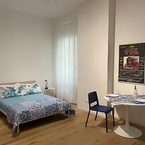 https://monolocale-nel-cuore-di-genova.hotelitalianriviera.com